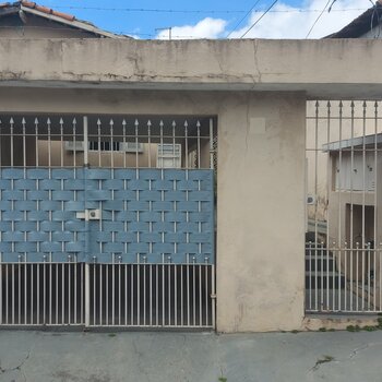 Sobrado 2 Dorms. (Nos fundos) - Jd. Germânia