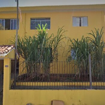Locação Casa térrea fundos R$ 1.300,00 Jardim Primavera 1 dorm NÃO É INDEPENDENTE