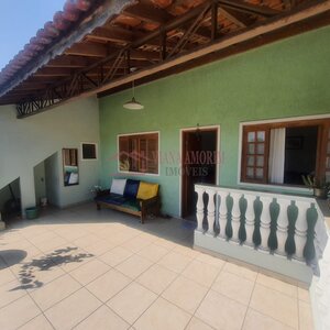 Casa com 4 Dormitórios , próximo a estação Primavera-Interlagos no Jardim Colonial -SP