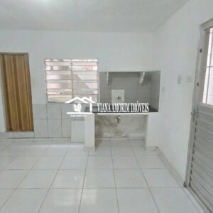 Casa com 1 Quarto e cozinha ao lado da estação Primavera-Interlagos