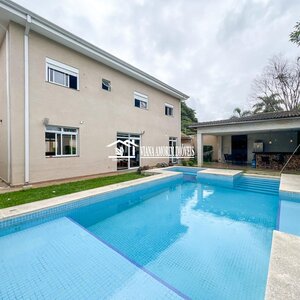 Sobrado de Alto Padrão no Bolsão de Interlagos | 4 Suítes, Piscina Aquecida e 504 m² de Terreno