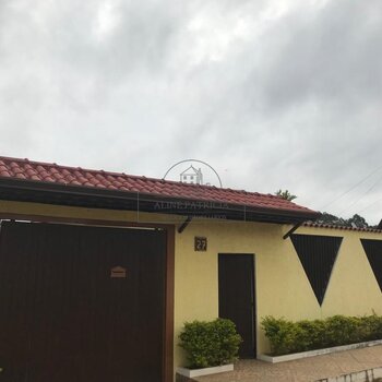 VENDE - SE LINDA CASA NO PARQ TERCEIRO LAGO