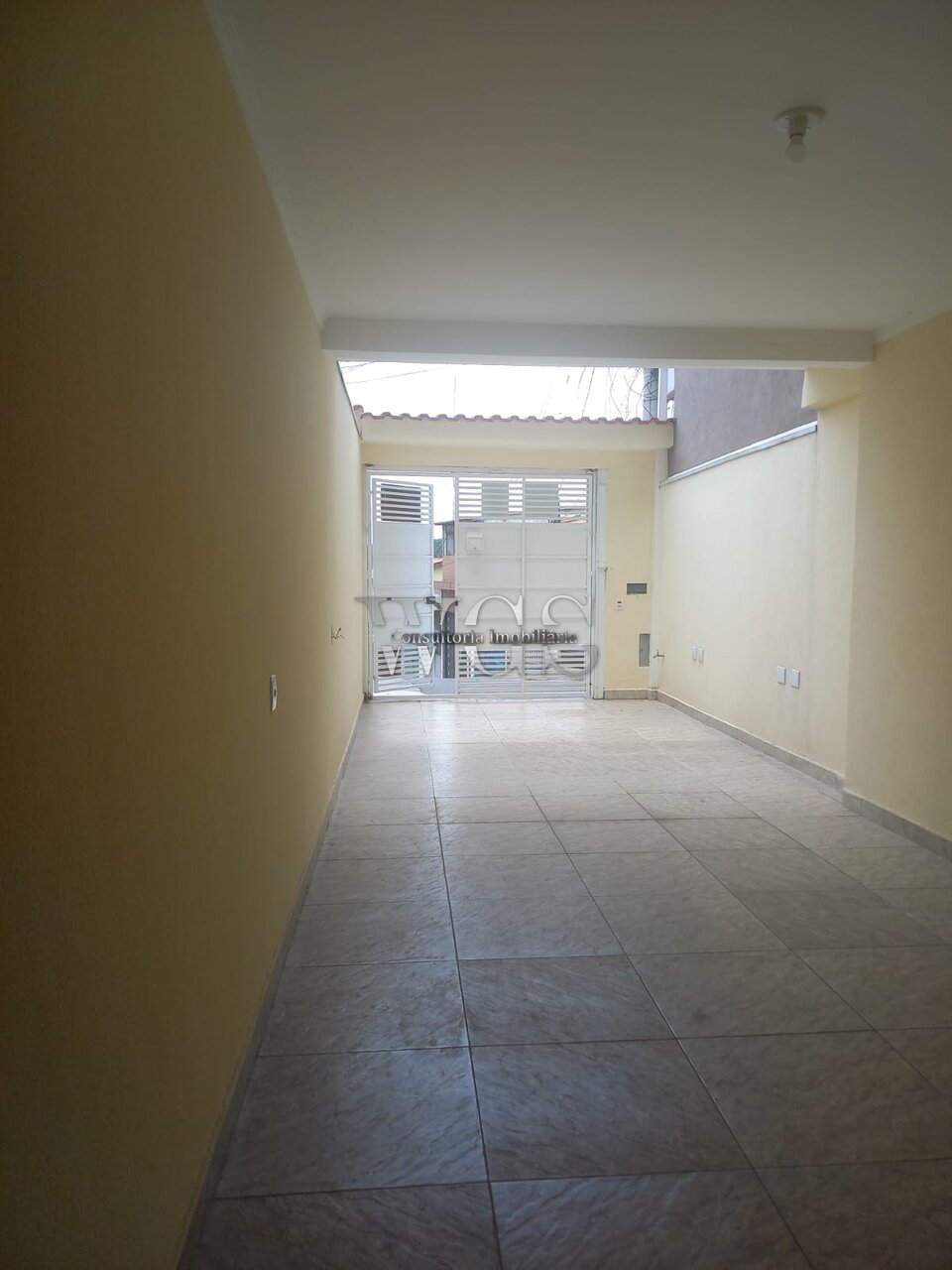 Sobrado à venda com 3 quartos, 110m² - Foto 2