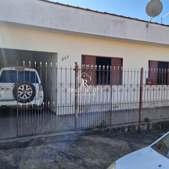 Casa 3 dormitórios Jardim América