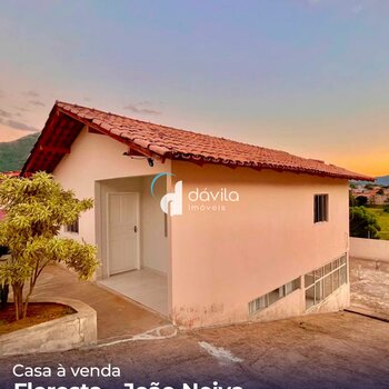 Casa à venda com ótima localização no bairro Floresta, em João Neiva.