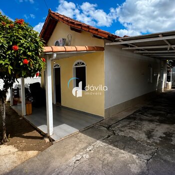 Casa à venda no bairro Jequitibá, Aracruz. 