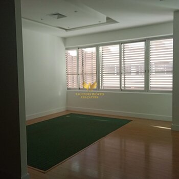 SALÃO NO CENTRO 1.000M²