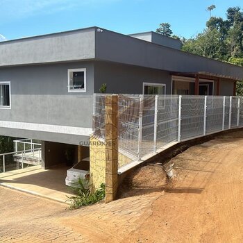 Oportunidade casa duplex em Domingos Martins E.S