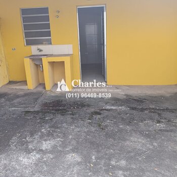 Lavanderia e quintal